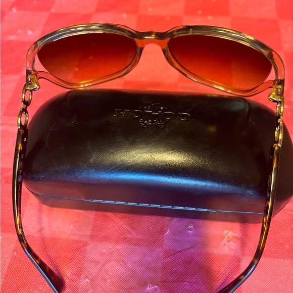 Coach sunglasses brown HC8145 (L948) - Picture 4 of 12